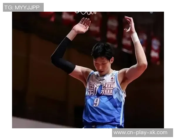 周琦首次现场观赛感受男双比赛魅力轻松3-0胜利乐趣无穷 周琦首次现场观赛感受男双比赛魅力轻松3-0胜利乐趣无穷