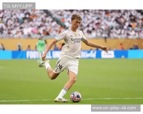 外媒报道赫伊森吕迪格阿诺德等五名球员缺席皇马训练引发关注 外媒报道赫伊森吕迪格阿诺德等五名球员缺席皇马训练引发关注