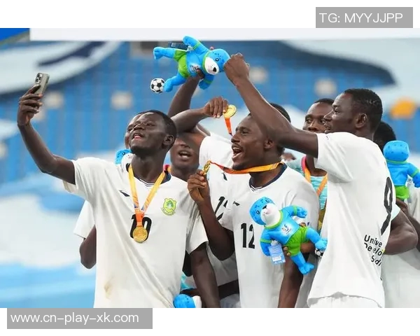 加纳主帅赛前分析日本队实力重点研究多名旅欧球员表现 加纳主帅赛前分析日本队实力重点研究多名旅欧球员表现