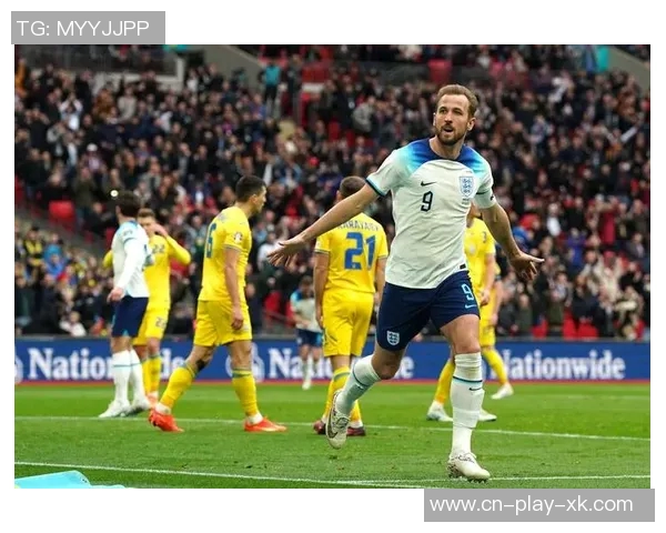 哈曼质疑凯恩提前续约称其回防过深影响进球表现需观察硬仗能力