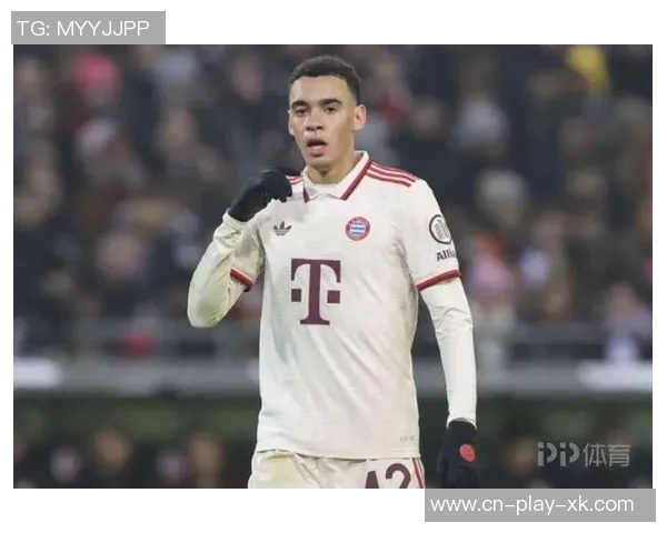 穆西亚拉复出在即今日参与球队部分训练备战新赛季